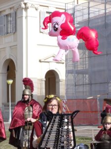 Bau Band, Romani 2015/16, foto 228